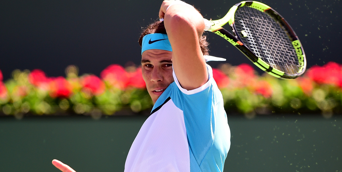 Hot shot Rafa Nadal grips it & rips it Tennismash