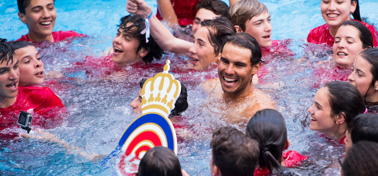 Nadal dives and dips after Barcelona victory Tennismash